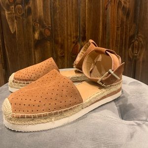 Gianni Bini Ankle strap espadrilles.